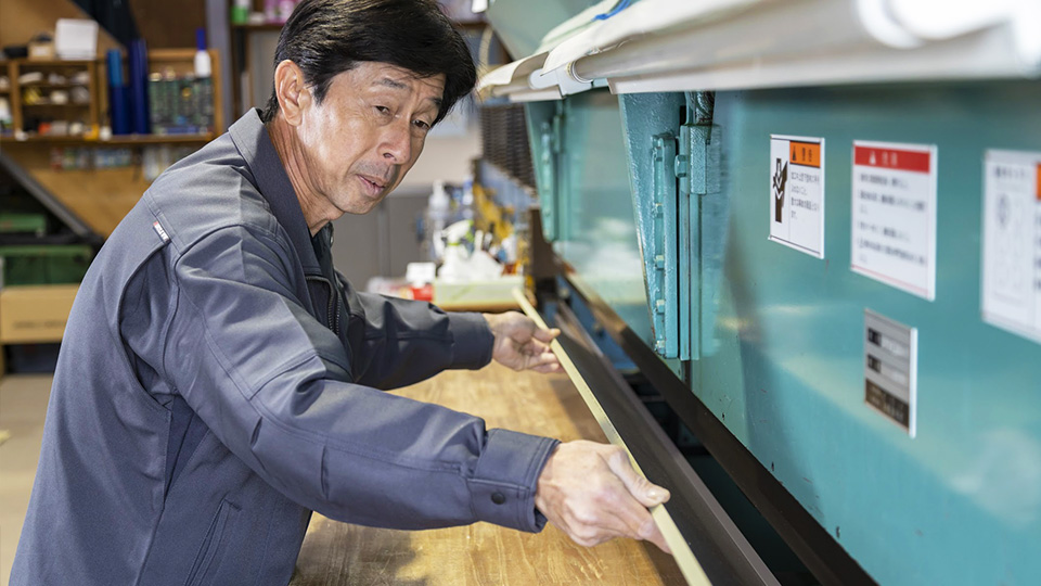 雨の日は材料加工